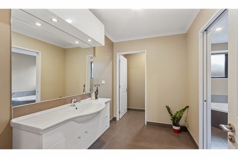 Photo of property in 15 Globe Bay Drive, Templeton, Christchurch, 8042