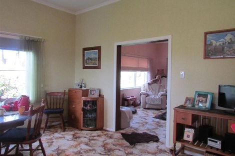 Photo of property in 30 Mason Road, Hawera, 4674