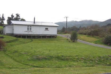 Photo of property in 14 Pitt Street, Runanga, 7803