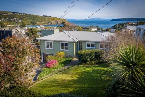 Photo of property in 5 Herewini Street, Titahi Bay, Porirua, 5022