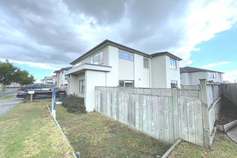 Photo of property in 3 Mccathie Drive, Flat Bush, Auckland, 2019