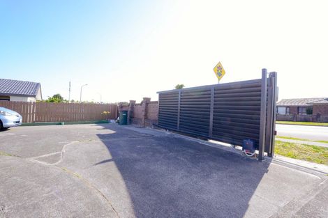 Photo of property in 127 Whitford Road, Somerville, Auckland, 2014