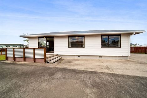 Photo of property in 51 Sunnyvale Street, Bell Block, New Plymouth, 4312