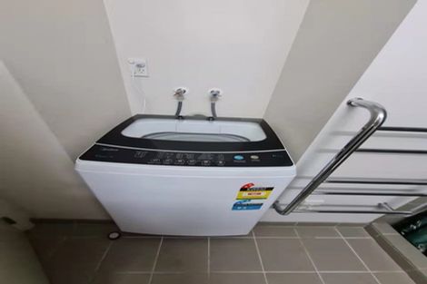 Photo of property in St Paul Apartments, 1b/4 Saint Paul Street, Auckland Central, Auckland, 1010