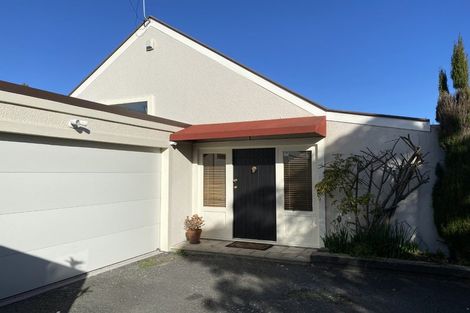 Photo of property in 2/11 Memorial Avenue, Ilam, Christchurch, 8053