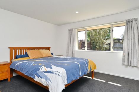 Photo of property in 142c Wainoni Road, Avondale, Christchurch, 8061