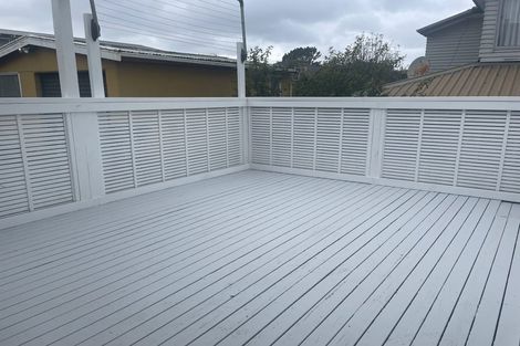 Photo of property in 45 Kelwyn Road, Kelston, Auckland, 0602