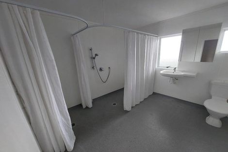 Photo of property in 6 Crichton Terrace, Hauraki, Auckland, 0622