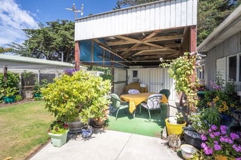 Photo of property in 214 Shortland Street, Aranui, Christchurch, 8061