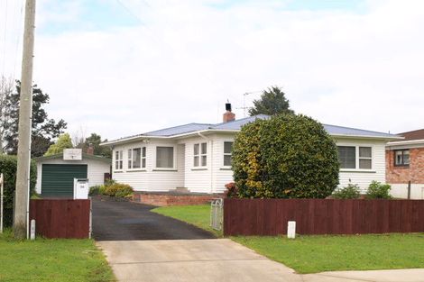 Photo of property in 56 Wedgwood Avenue, Mangere East, Auckland, 2024