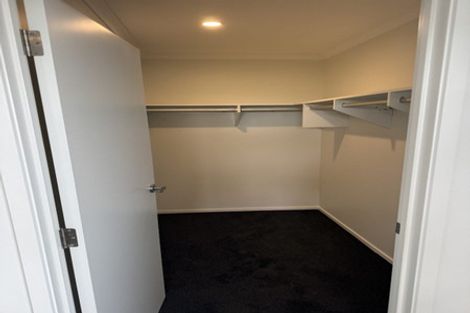 Photo of property in 39 Kaurinui Crescent, One Tree Point, 0118