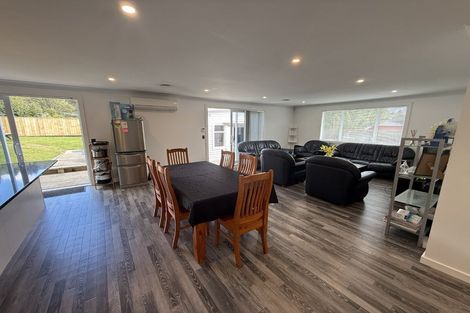 Photo of property in 34 Thomson Grove, Stokes Valley, Lower Hutt, 5019