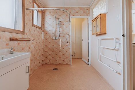 Photo of property in 19a Essex Street, Balclutha, 9230