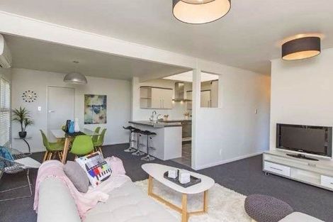 Photo of property in 171 Miromiro Road, Normandale, Lower Hutt, 5010