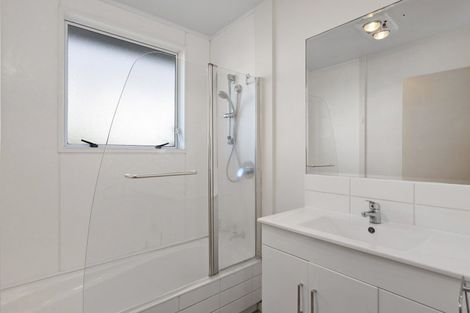 Photo of property in 464 Marine Parade, South New Brighton, Christchurch, 8062