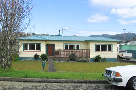 Photo of property in 7 Rawhiti Street, Morningside, Whangarei, 0110