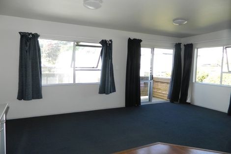 Photo of property in 5/18 Lambley Road, Titahi Bay, Porirua, 5022