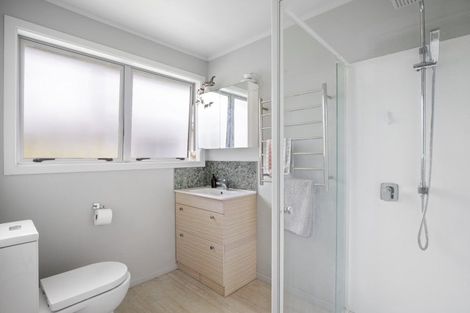 Photo of property in 27 Buckland Road, Tuakau, 2121