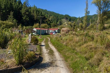 Photo of property in 538 Riwaka-sandy Bay Road, Kaiteriteri, Motueka, 7197