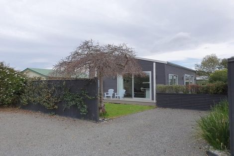 Photo of property in 6 Neeve Road, Taradale, Napier, 4112