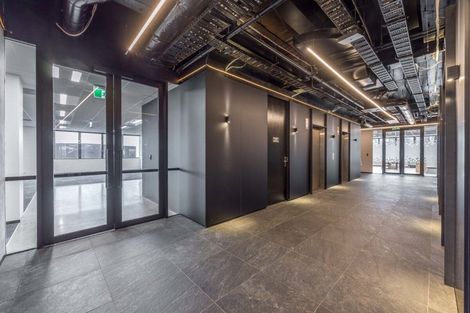 Photo of property in 1/45 Queen Street, Northcote Point, Auckland, 0627