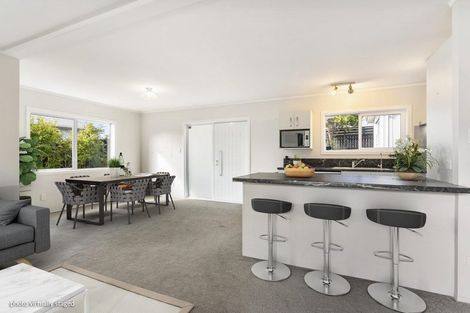 Photo of property in 75 Waitaha Road, Welcome Bay, Tauranga, 3112