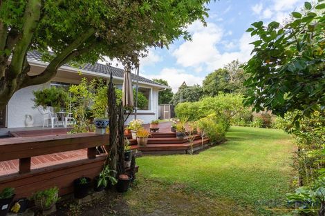 Photo of property in 57 Kent Lodge Avenue, Avonhead, Christchurch, 8042