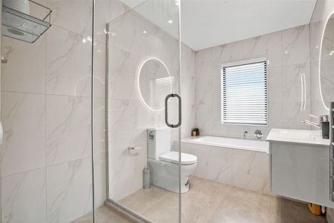 Photo of property in 13 Silver Beech Street, Takanini, 2110