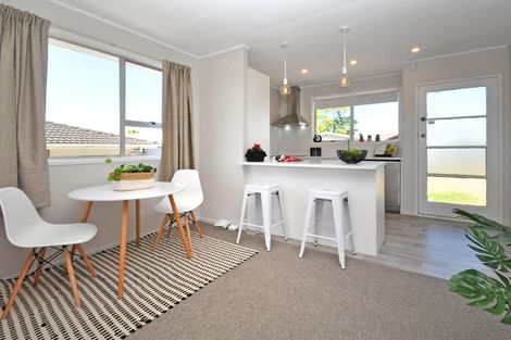 Photo of property in 152 Mahia Road, Wattle Downs, Auckland, 2103