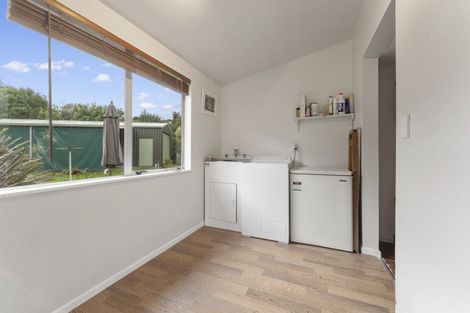 Photo of property in 36 Muhunoa Road West, Ohau, Levin, 5570