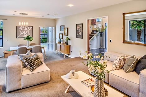 Photo of property in 29d Wai-iti Crescent, Woburn, Lower Hutt, 5010