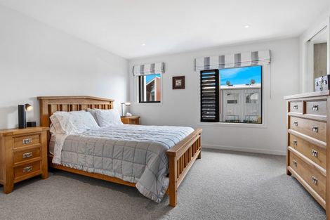 Photo of property in 100 Buckley Avenue, Hobsonville, Auckland, 0616