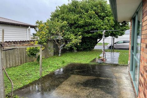 Photo of property in 41 Sturdee Road, Manurewa, Auckland, 2102