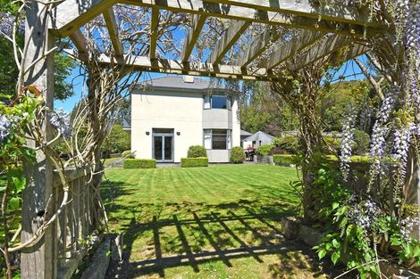 Photo of property in 72 Emerald Hill Drive, Birchville, Upper Hutt, 5018