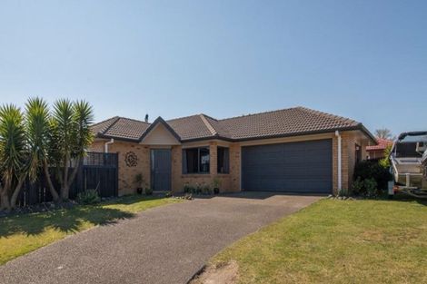 Photo of property in 4 Courtenay Place, Owhata, Rotorua, 3010