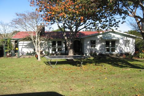 Photo of property in 53 Kemp Road, Kerikeri, 0230