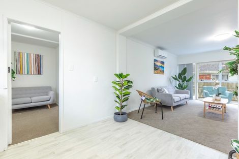 Photo of property in 2/278 Shirley Road, Papatoetoe, Auckland, 2025