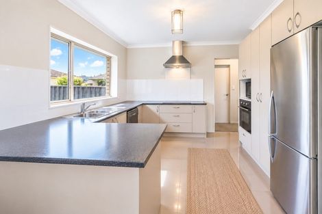 Photo of property in 44a Crossandra Drive, Mangere, Auckland, 2022