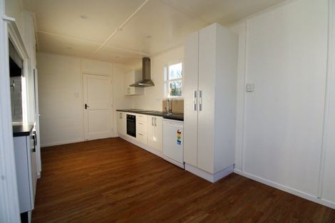 Photo of property in 16 Christian Street, Dannevirke, 4930