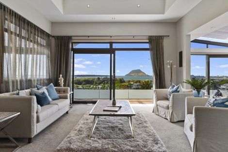 Photo of property in 2/26 Pillans Road, Otumoetai, Tauranga, 3110