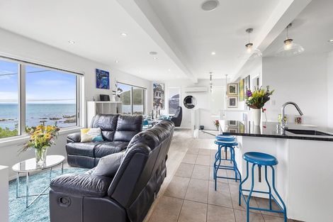 Photo of property in 77 Moana Road, Plimmerton, Porirua, 5026