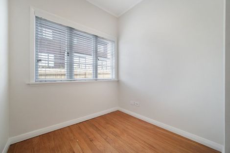 Photo of property in 19a Alexandra Street, Riverhead, 0820