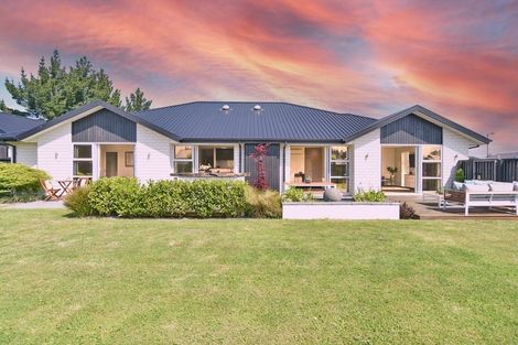 Photo of property in 53 Dunlops Crescent, Bottle Lake, Christchurch, 8083