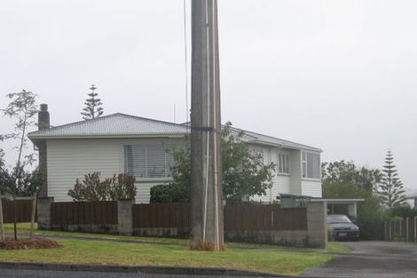 Photo of property in 84 Coronation Road, Hillcrest, Auckland, 0627