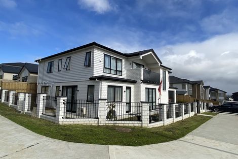 Photo of property in 81 Drumbuoy Drive, Flat Bush, Auckland, 2019