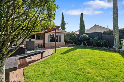 Photo of property in 7 Nypa Way, Somerville, Auckland, 2014
