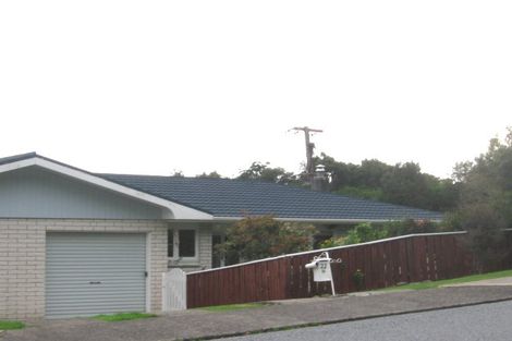 Photo of property in 22a Kakariki Grove, Waikanae, 5036