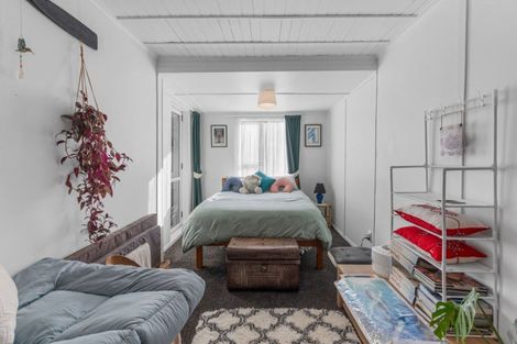 Photo of property in 940 Harington Point Road, Harington Point, Dunedin, 9077