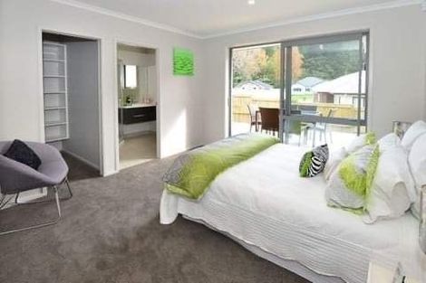 Photo of property in 41 Crabb Fields Lane, Riverhead, 0820