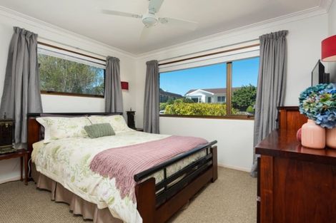 Photo of property in 15 Clivedene Street, Matua, Tauranga, 3110